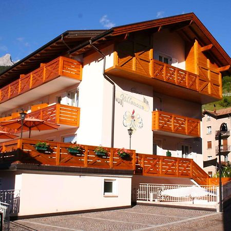 Hotel Garni Villanova Molveno Zewnętrze zdjęcie