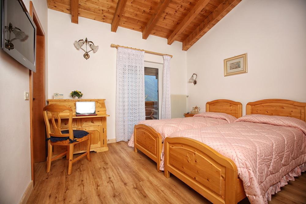 Hotel Garni Villanova Molveno Zewnętrze zdjęcie